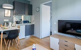 Cute, Bright And Cozy Flat 5 Min Walk To Acropolis